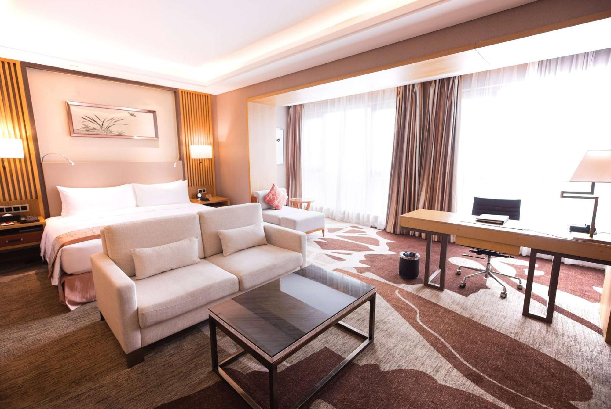 Hotel Ramada Plaza By Wyndham Fuzhou South Esterno foto