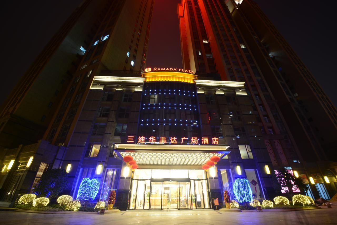 Ramada Plaza By Wyndham Fuzhou South Hotel Esterno foto